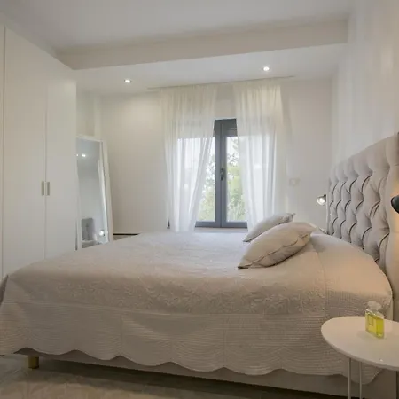 Luxury Astraeus 2 Near Split, Private Pool فيلة