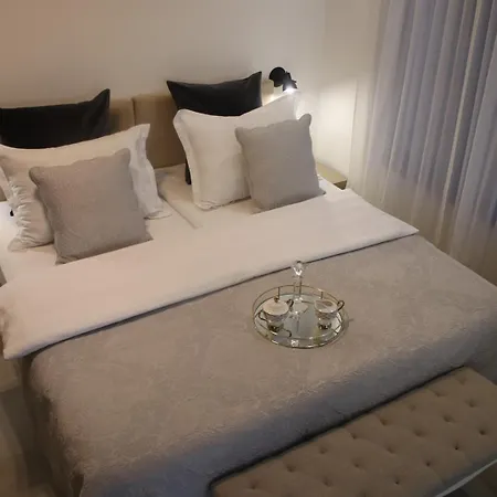 Luxury Astraeus 2 Near Split, Private Pool *